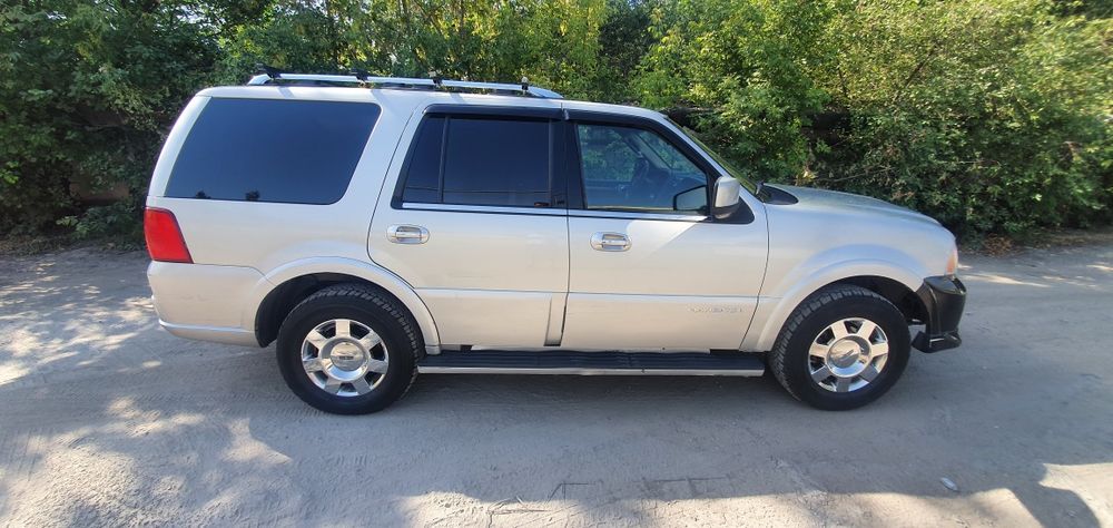 Lincoln navigator