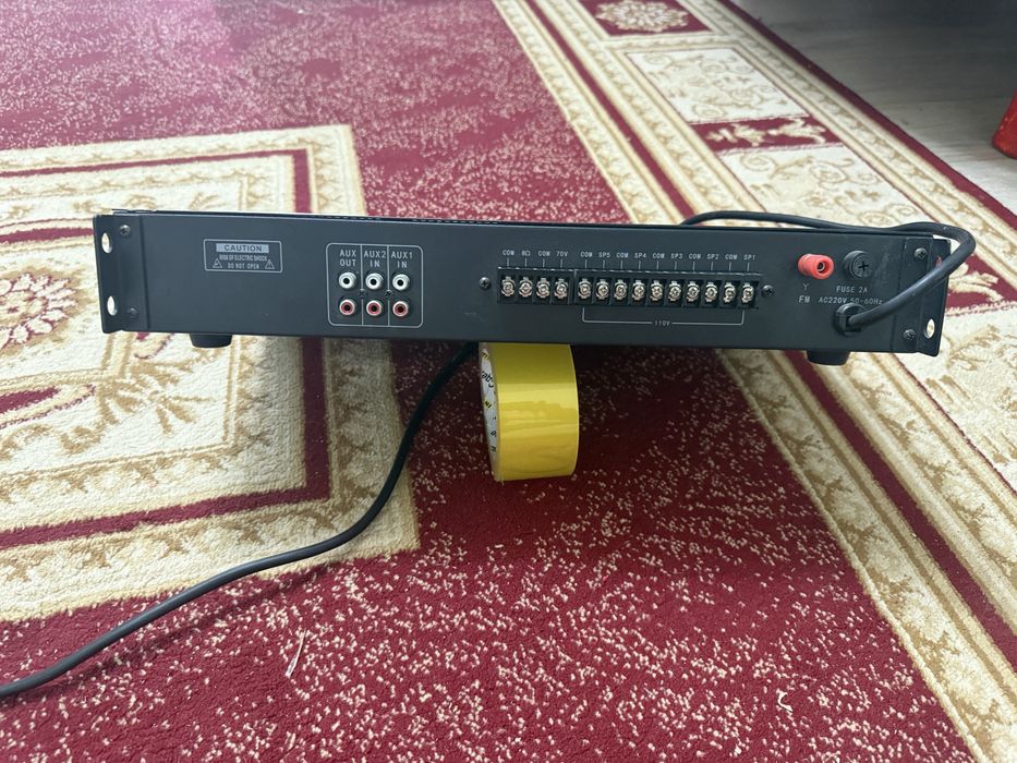 Продам усилитель