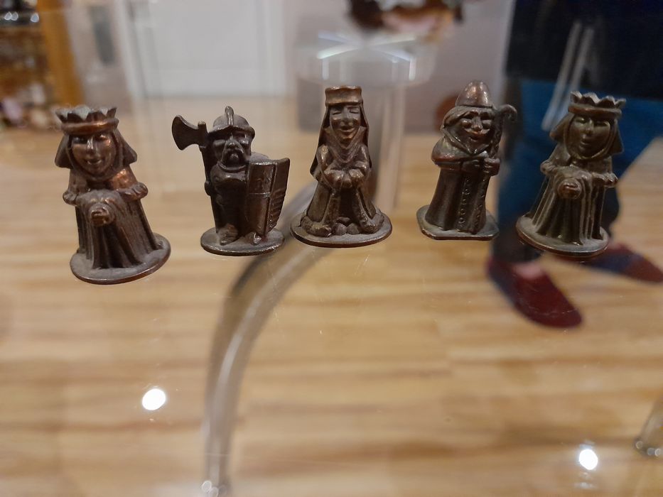 Антични медни предмети