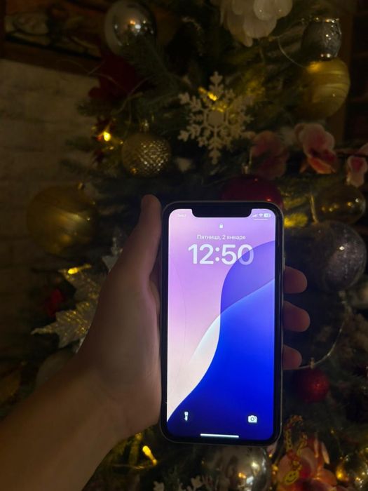 Продам айфон 11 идеал