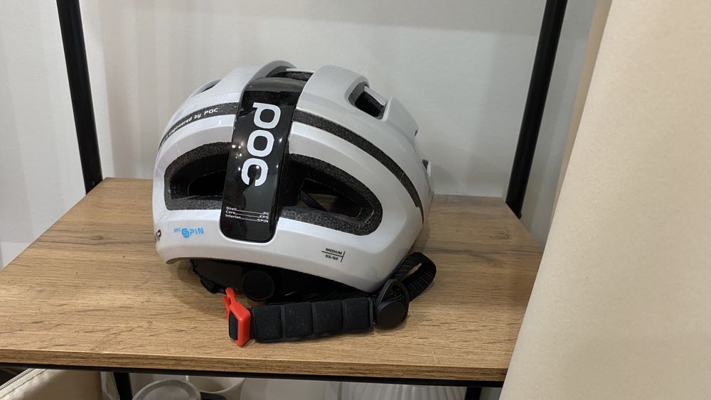 Шлем велосипед POC новый