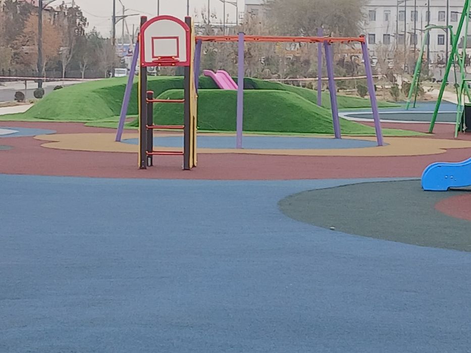 Reziniviy pakriti 180000 sum