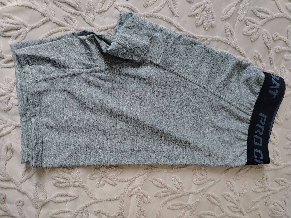 Мъжки Клин бял топ Модел