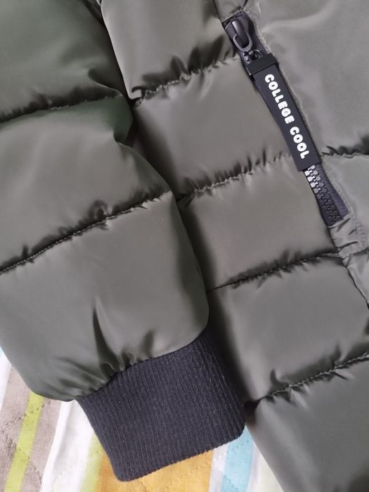 Продам зимнюю куртку