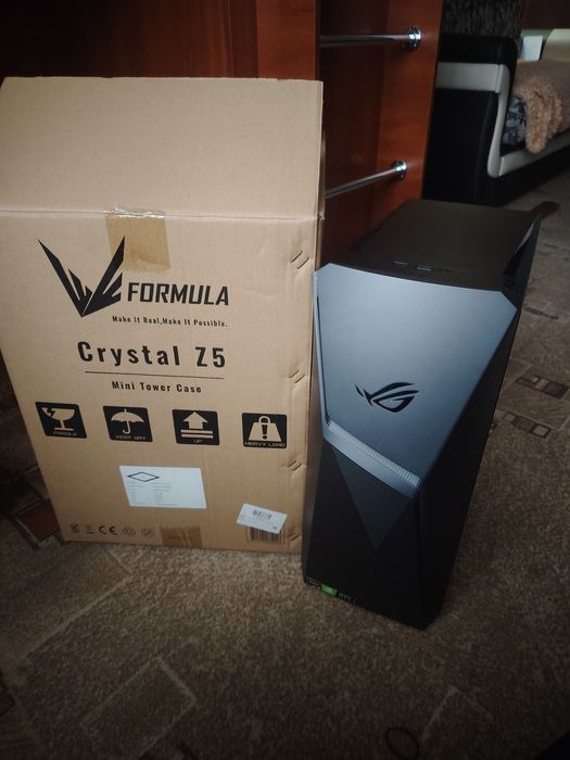 Корпус mATX от Asus