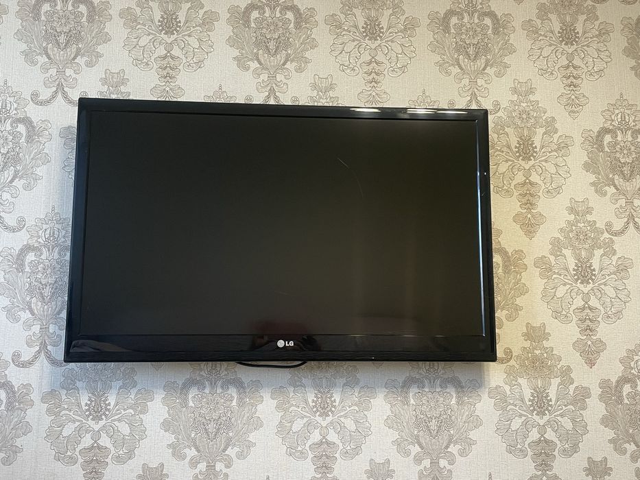 Продам телевизор модель LG