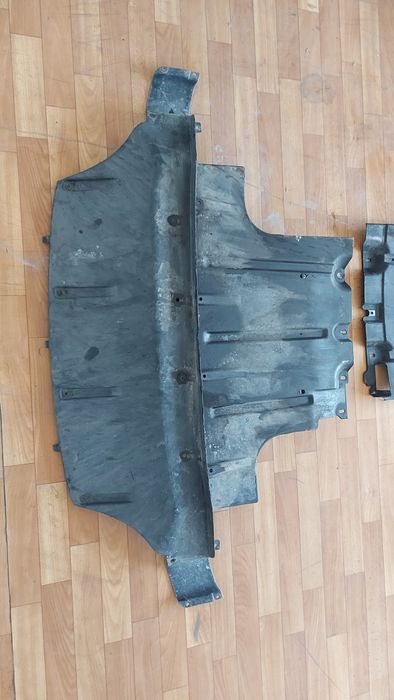 Кора под двигател и скоростна кутия Audi Q7 първо поколение