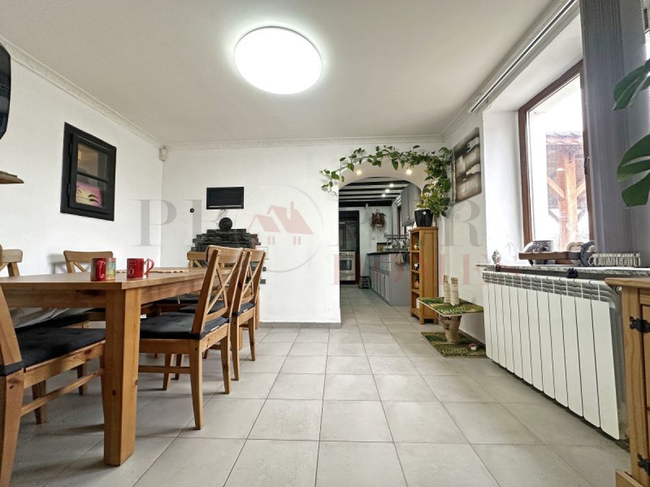 Продажба Къща гр. Павликени - с. Горна Липница 120m² и двор 2000m²