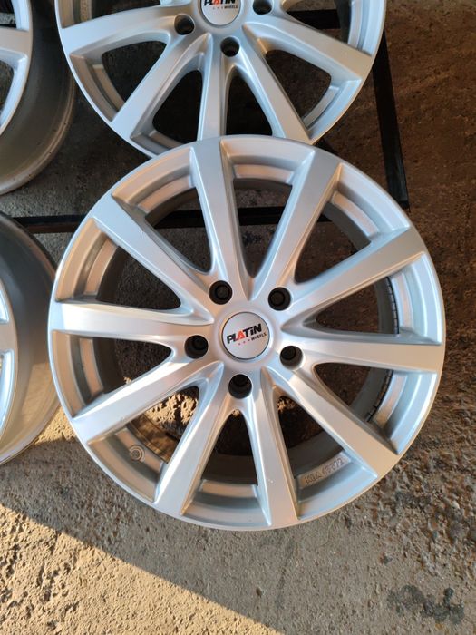 Jante pe 18'' Jeep Grand Cherokee, Wrangler, Dodge, Chrysler etc