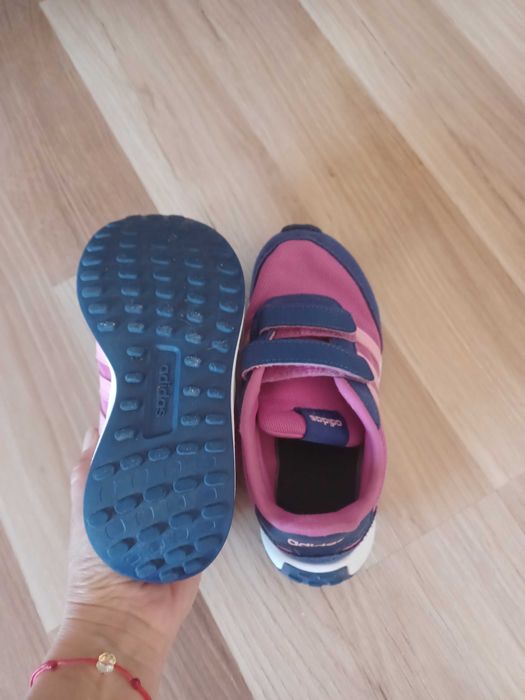 Детски маратонки  Adidas, номер 31