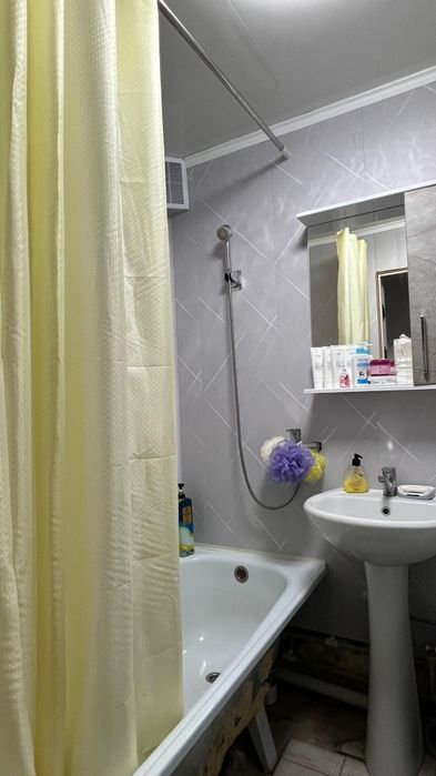 Продам 2-ух ком. В Заводском.