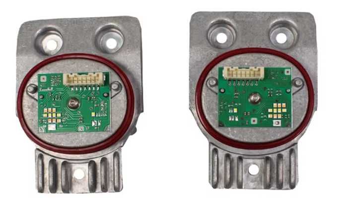 Modul DRL led semnalizare NOU stanga dreapta Mercedes C-class W205