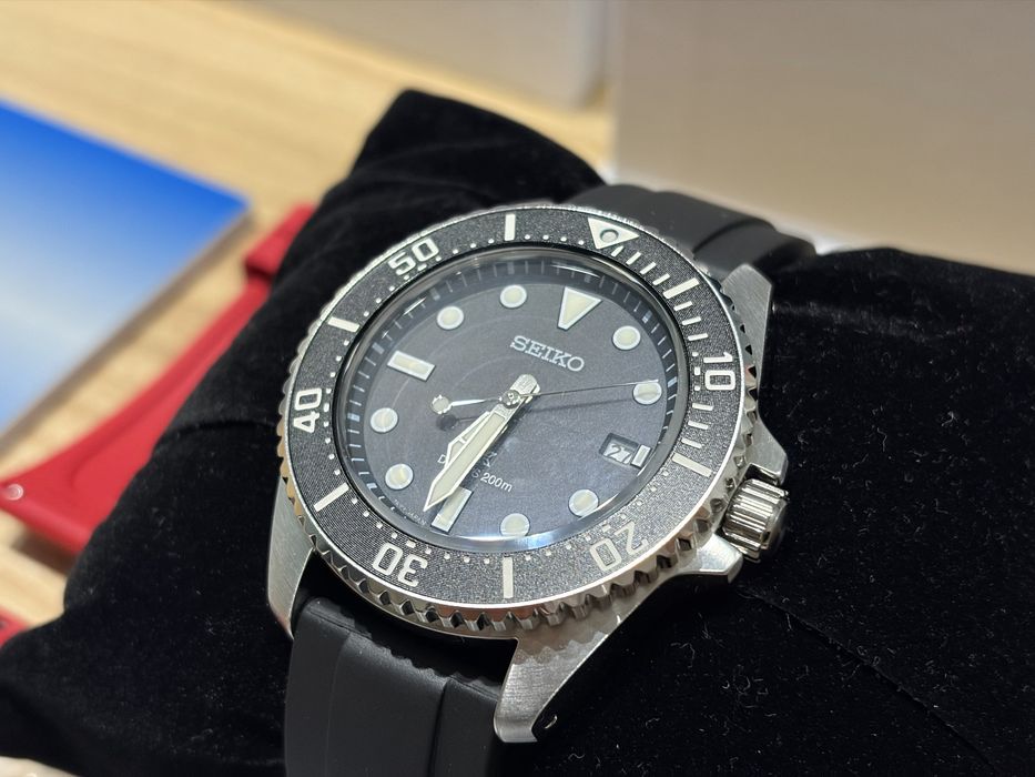 Seiko SNE597P1 Diver 200 m