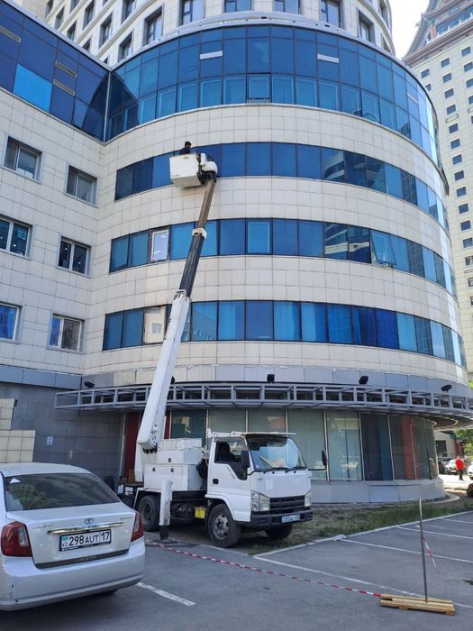 Автовышка 17 м в Астане. В наличии 3 собственные машины Isuzu.
Опытные