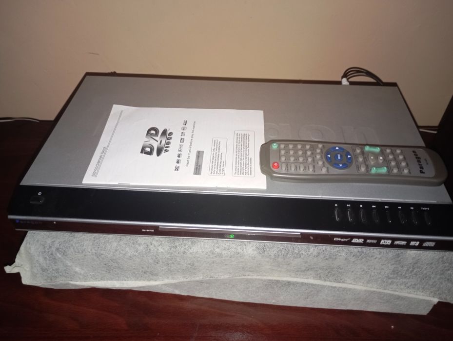 DVD player Paragon DV-947 KB