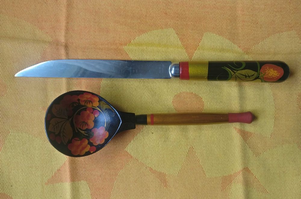 Продавам колекция ПАЛЕХА