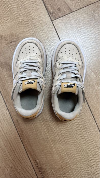 Кроссовки Nike для девочки