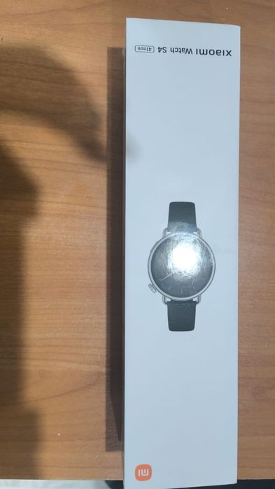 Продам новые смарт часы Xiaomi Watch S4