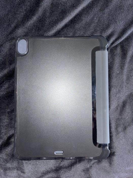 Калъф за iPad Air 11” (M3/M2), iPad Air 10.9” (4th и 5th Gen) и iPad Pro 11” (1st Gen)