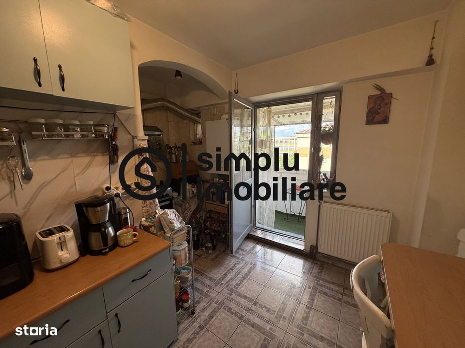 Apartament 3 camere decomandate - Sarari