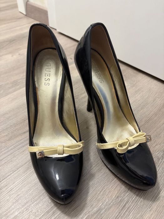Guess high heels