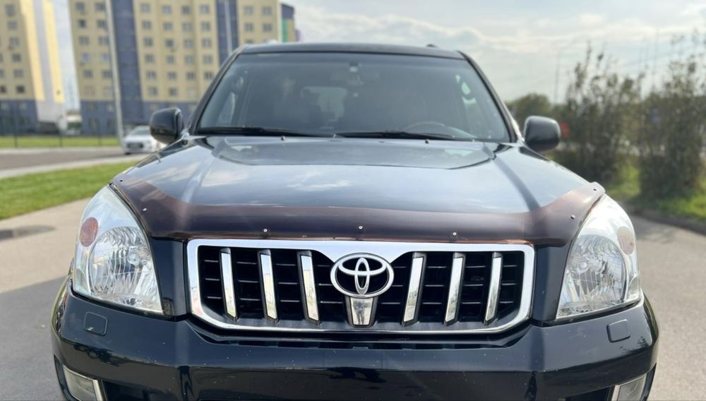 Дефлектор капота EGR на TLC Prado J120 с небольшим деффектом