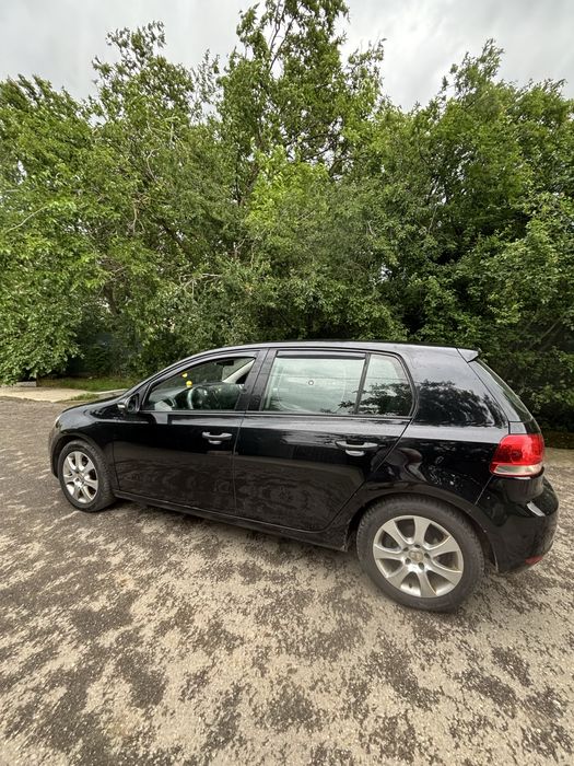 VOLKSWAGEN Golf 2011 — imagine 4