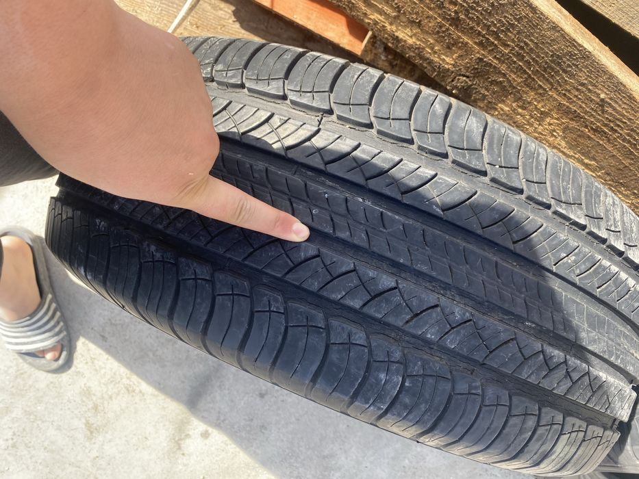 Vand 4 anvelope pe 255/55r18