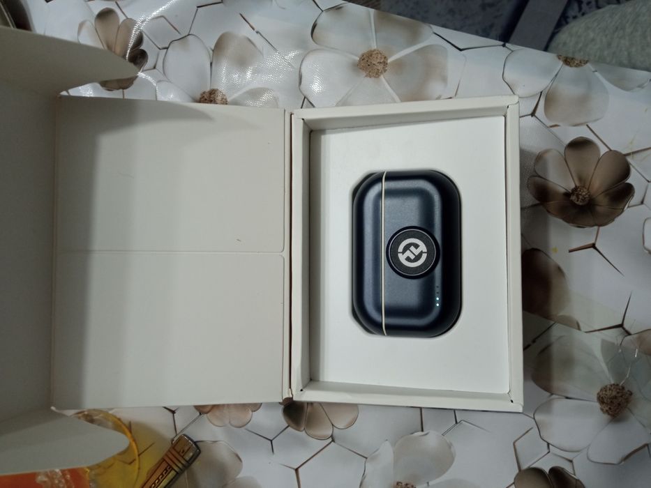 Hollyland LARK M2! Петличка