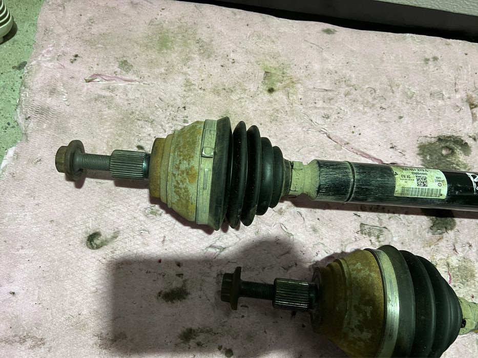 Planetara planetare stanga dreapta passat b8  3Q0407272C 3Q0407271N