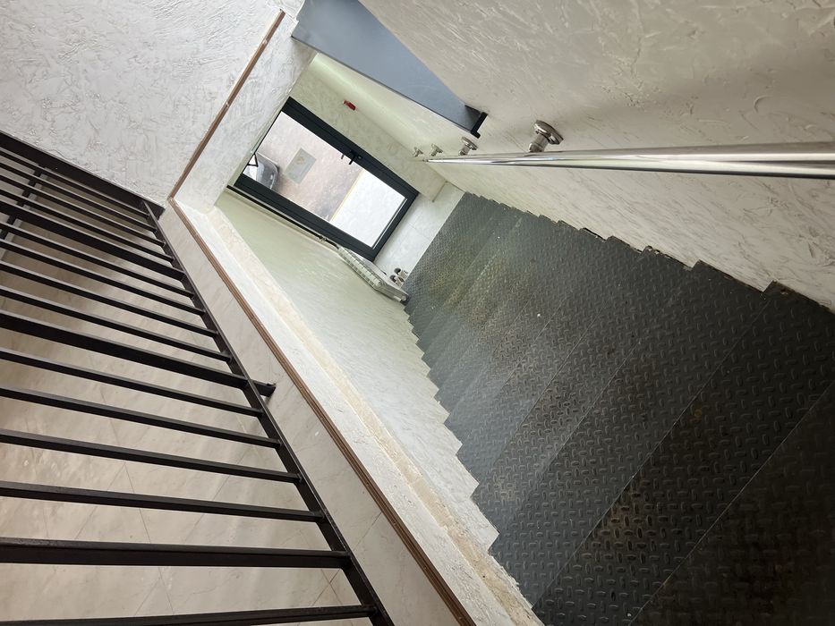 Сдам в аренду 120м2