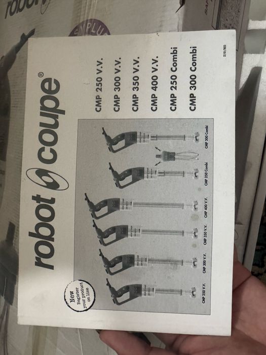 Продам Миксер новый