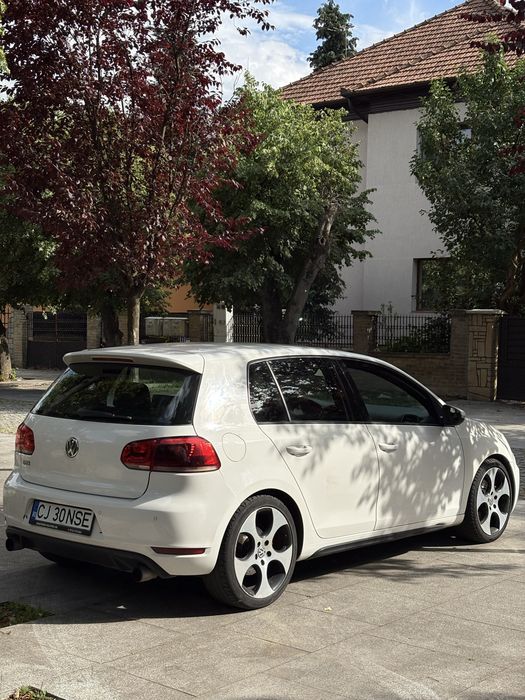 VOLKSWAGEN Golf 2012 — imagine 3