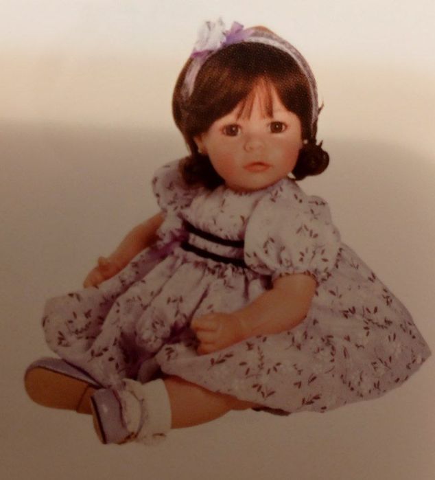 Кукла фирменная, размер 18"