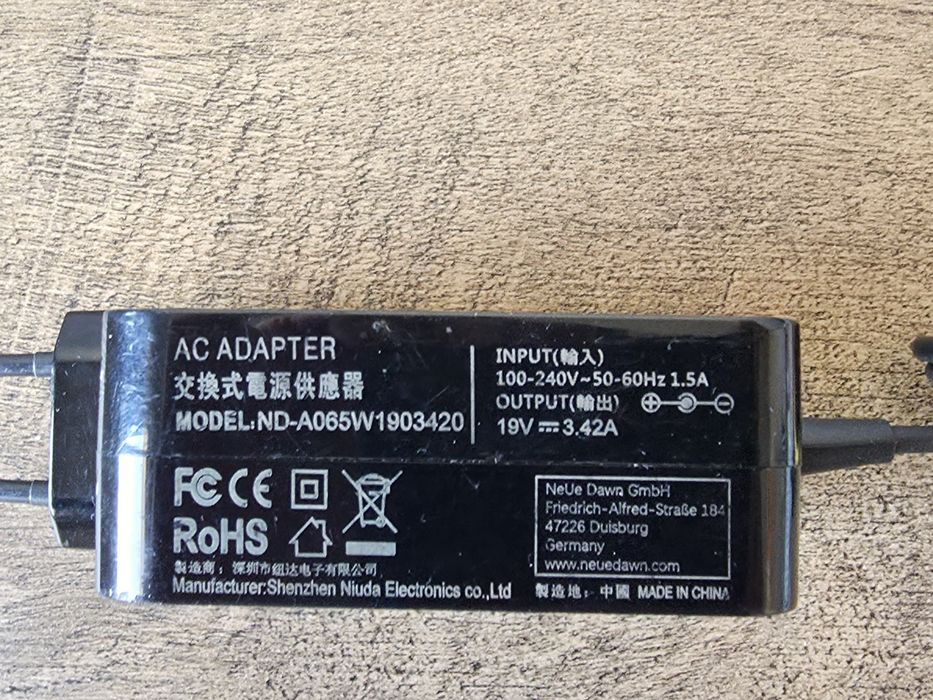 Alimentator 19V 3,42A 65W mufa 5,5x2,5mm