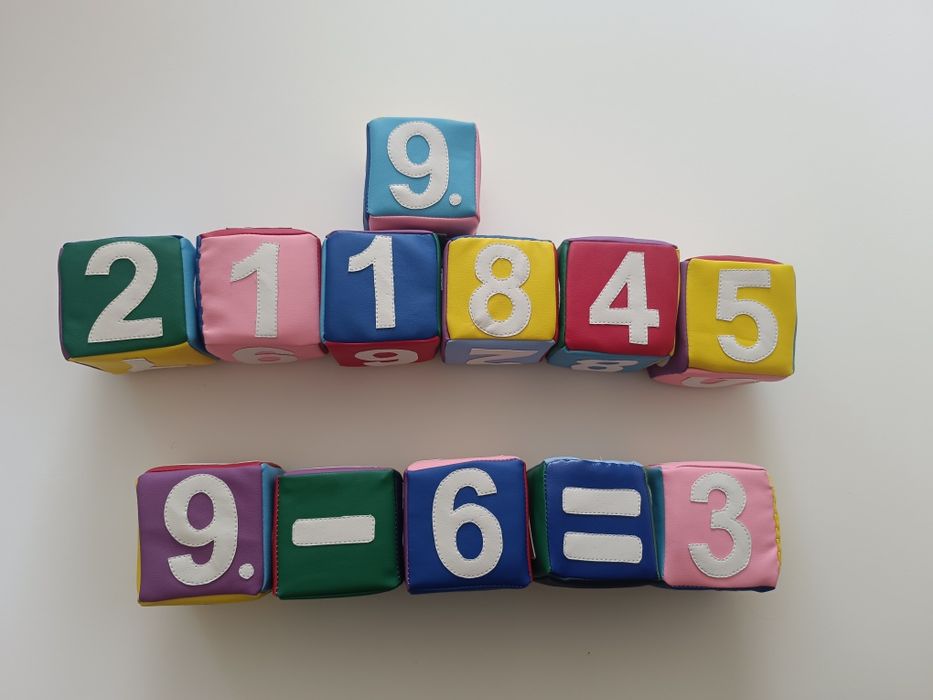 Мягкие кубики-цифры