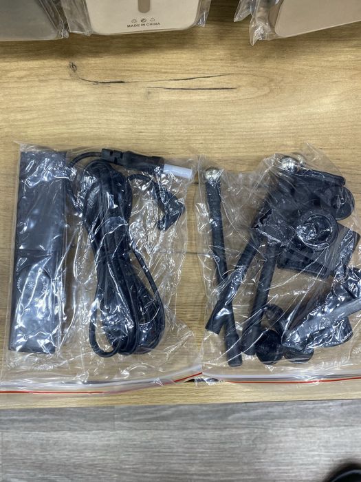 Lampa jmary FM-14R , bonus iphone zashitnik