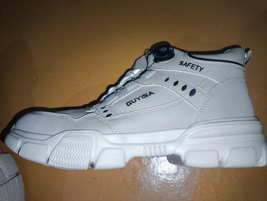 Рабочие ботинки со стальным носком