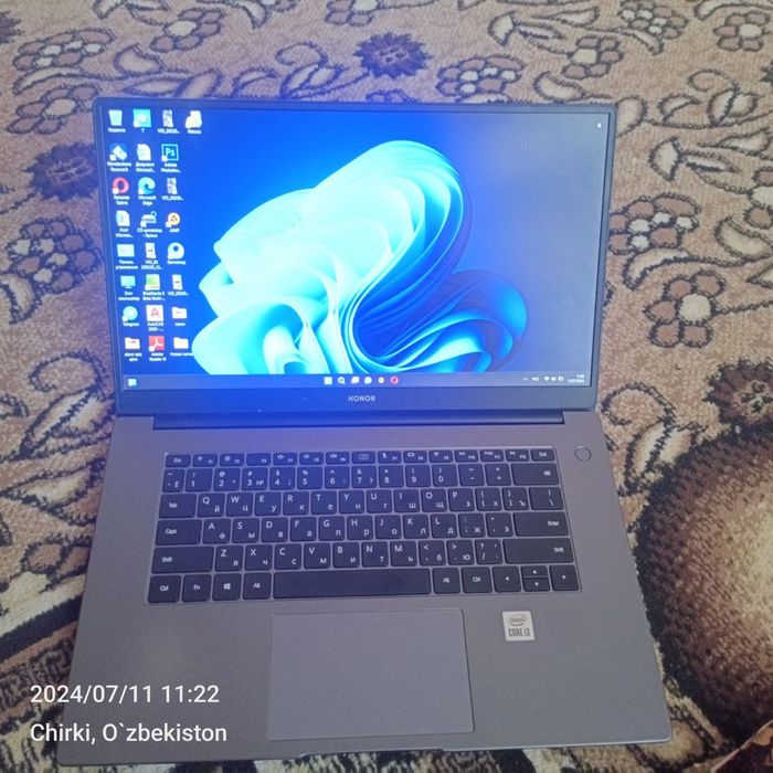 Honor 8/256GB xolati zur yangidek