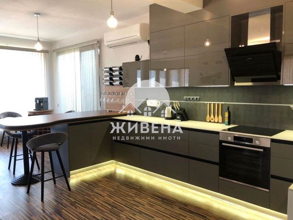 Продава се Къща в Варна, м-т Зеленика - 284 кв.м за 988 €/кв.м - Снимка #1