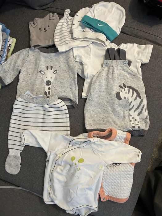 Лот от бебешки дрешки 0-3м