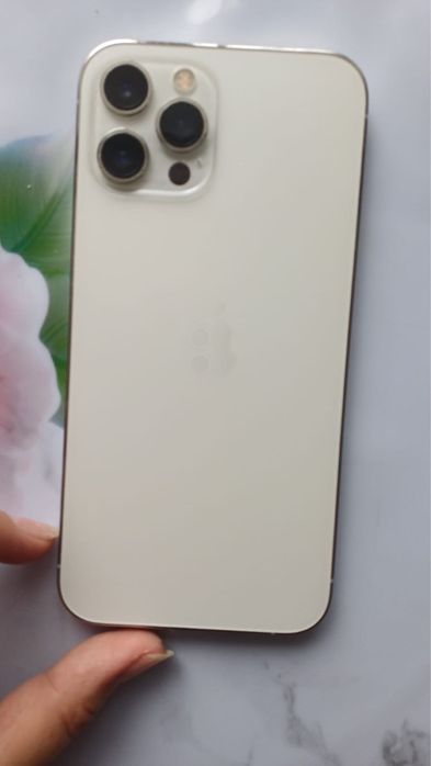 Продам айфон 12 промакс