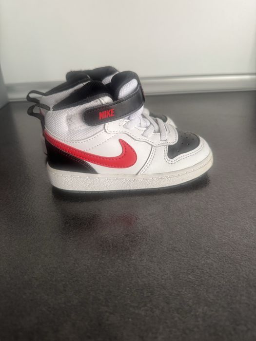 Високи маратонки Nike