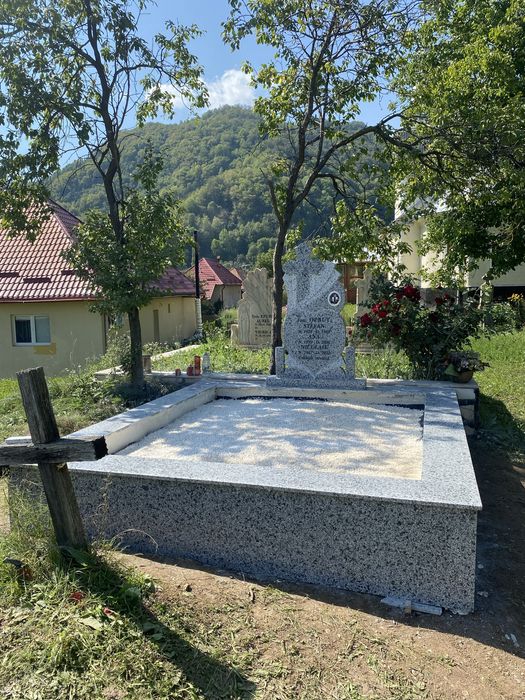 Cruci marmura/granit