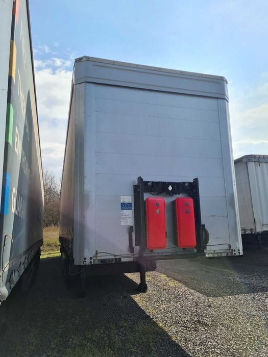 Semiremorca KOGEL din 2016.12 cu obloane