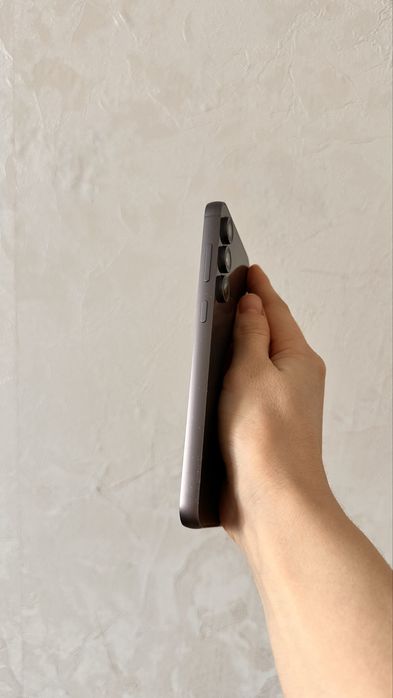 Продам Самсунг S23 Fe 8/256