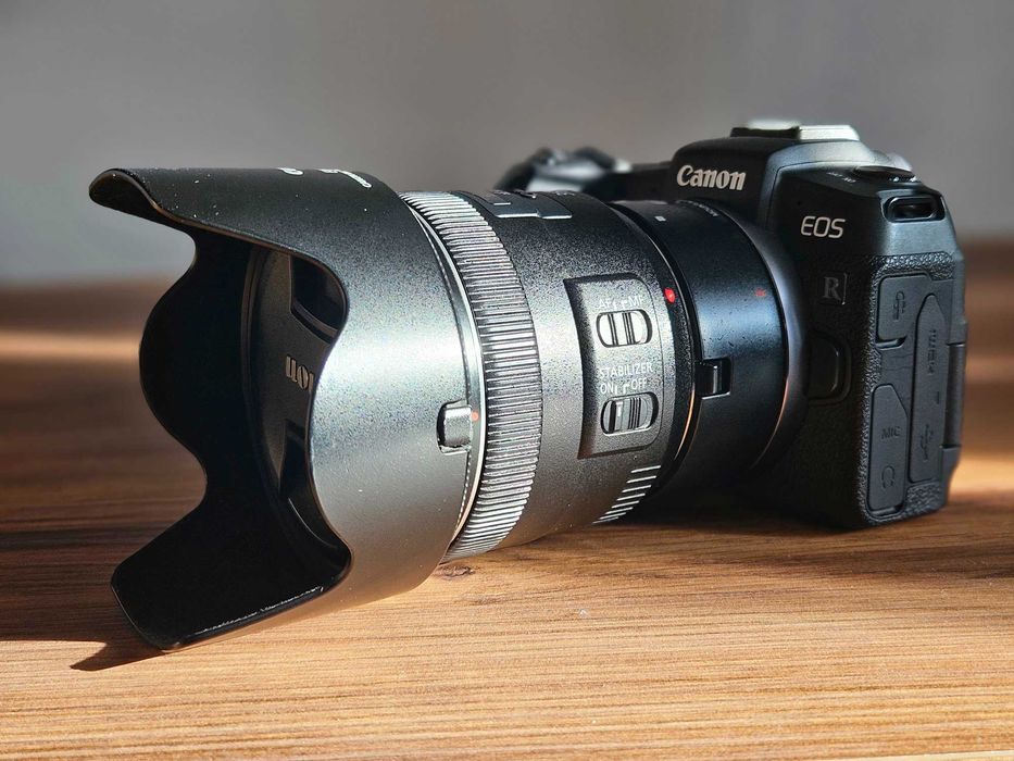 Canon RP + EF 35MM F 2