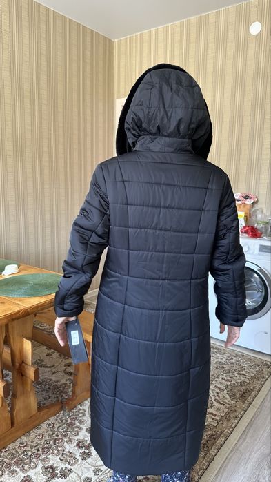 Продам новый пуховик