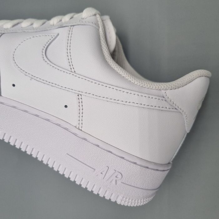 Adidasi Nike Air force 1 Triple White Premium