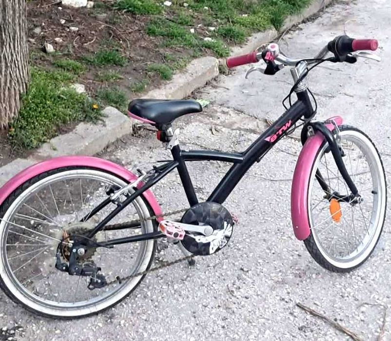 Детски розов велосипед за момиче, марка Betwin